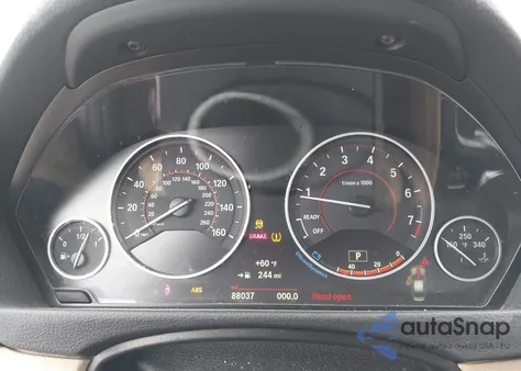 2018 BMW 330I z USA, uszkodzony, nr VIN WBA8B9G56JNU97057